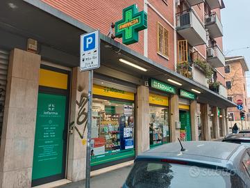 Negozio commerciale zona Bolognina