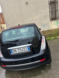 Lancia ypslon 1300 mjt 75cv verus