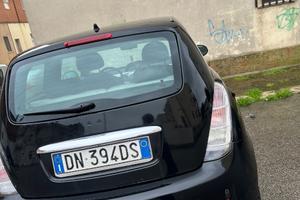 Lancia ypslon 1300 mjt 75cv verus