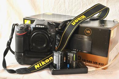 Nikon D7200 + MB-D15, come nuova, 2.191 scatti