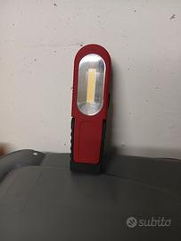 lampada da officina