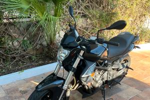 Benelli BN302 2016 - 9.700 km - Pari