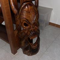 Maschera krampua fatta a mano