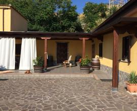 Villa 200 metri dal mare ampio con giardino