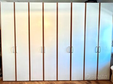 Armadio 8 ante - color legno ciliegio e panna