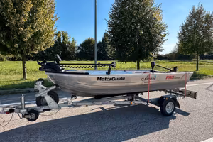 BARCA ALLUMINIO 370B + CARRELLO PRONTO PESCA