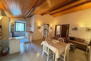 CASA INDIPENDENTE A MONTEFIASCONE