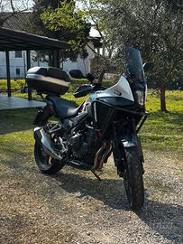 Honda nx500