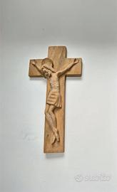 crocifisso in legno, scolpito a mano. F