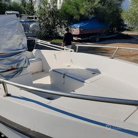 Barca in vetroresina Open 4,80 metri