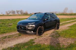 Citroën C4 Cactus 1.6 BlueHDi 100cv | Total Black 