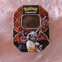 scatola tin Charizard destino di paldea 