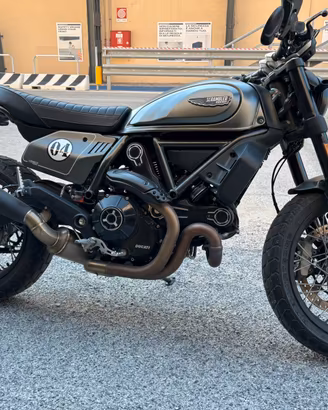 Ducati Scrambler 800 Nightshift