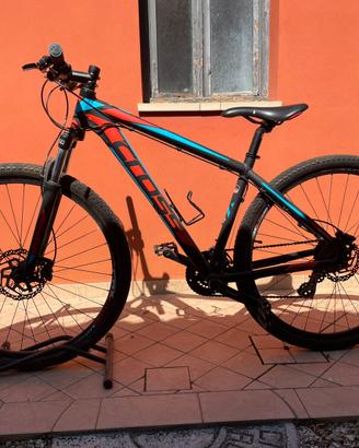 Cross 29’