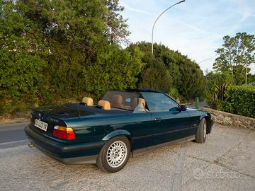 BMW 320i Cabrio