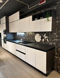 Cucina Mobilturi Zoe da esposizione
