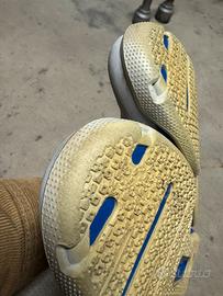 UNDER ARMOUR TAGLIA EUR 44