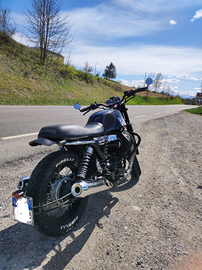 Moto Guzzi V7 special