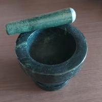 Mortaio e pestello  in marmo di Carrara Verde