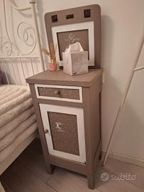 comodino tavolino d'epoca 