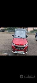 Mini car elettrica monoposto per anziani