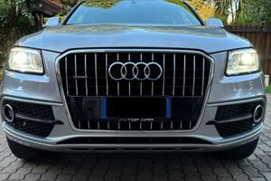 Audi Q5 S-Line Plus