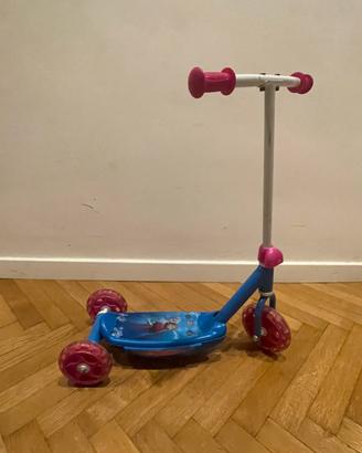 Monopattino 3 ruote per bambina