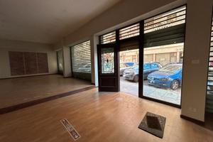 ZONA VILLABIANCA - LOCALE COMMERCIALE 276 MQ c.a