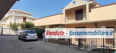 Villetta a schiera di 259 m² con più di 5 locali e