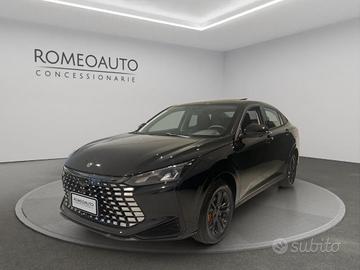 DONGFENG Shine 1.5 117 CV AT Berlina