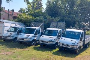 AUTOCARRI IVECO DAILY. CASSONE FISSO E RIBALTA NUO