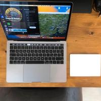 Apple MacBook Pro 13" 2017 touchbar Corr i7 3.5GHz