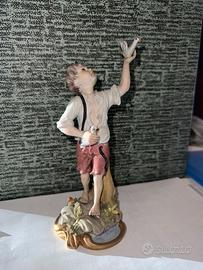 Scultura di bambino Capodimonte collezione