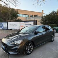 Ford Focus 1.0 HYBRID KM. 55.000! ST Line 125 CV 5