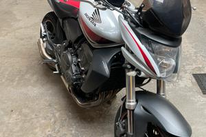 Honda hornet