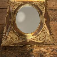 Specchio con cornice dorata anni ‘60 stile barocco
