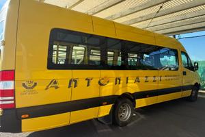 Scuolabus Mercedes 519
