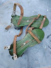Coppia di pattini a rotelle  vintage anni 50