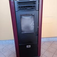 cucina in buone condizioni 