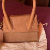 Jacquemus le grand chiquito