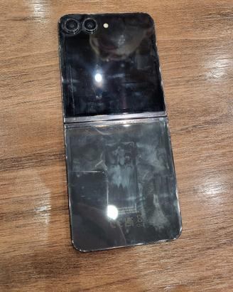Samsung Galaxy Z-flip5