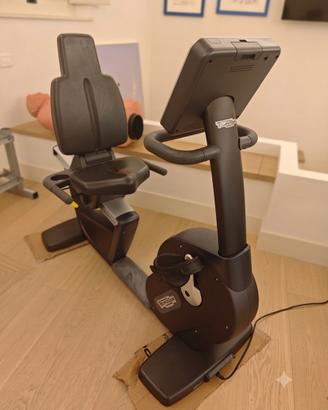 New Forma Recline 500 Technogym