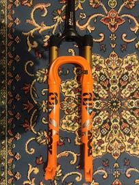 FOX step cast 32