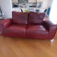 divano in vera pelle rosso bordeaux