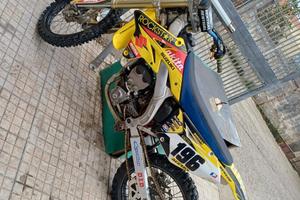 suzuky rmz 250