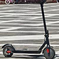 Monopattino elettrico e Mountain bike 