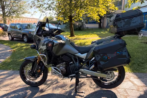 Honda CRF 1100 AFRICA TWIN ADVENTURE TRAVEL EDITIO