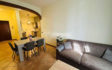 BILOCALE COMPLETAMENTE RISTRUTTURATO