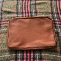 Borsello vintage con chiusura marrone