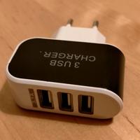 Caricabatterie USB a 3 porte